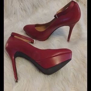 Classy 5" heels